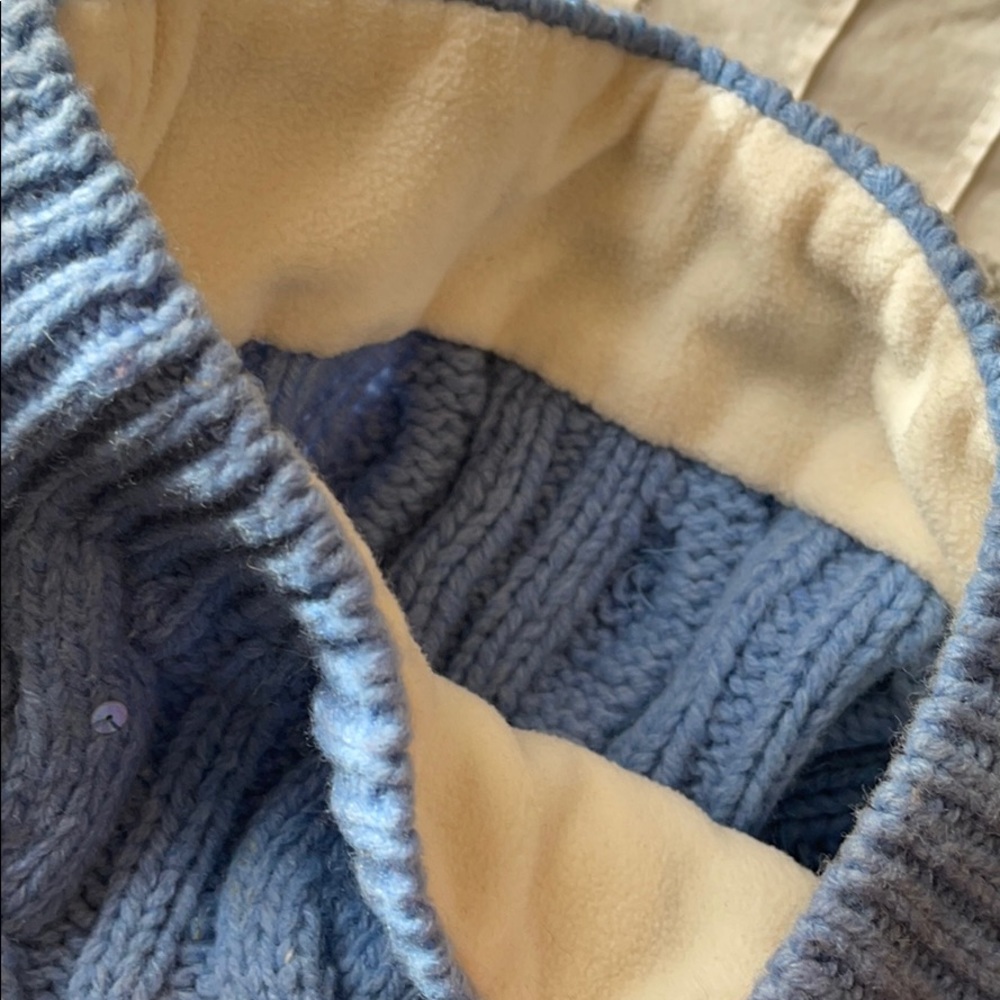 Gap hat - Picture 2 of 3
